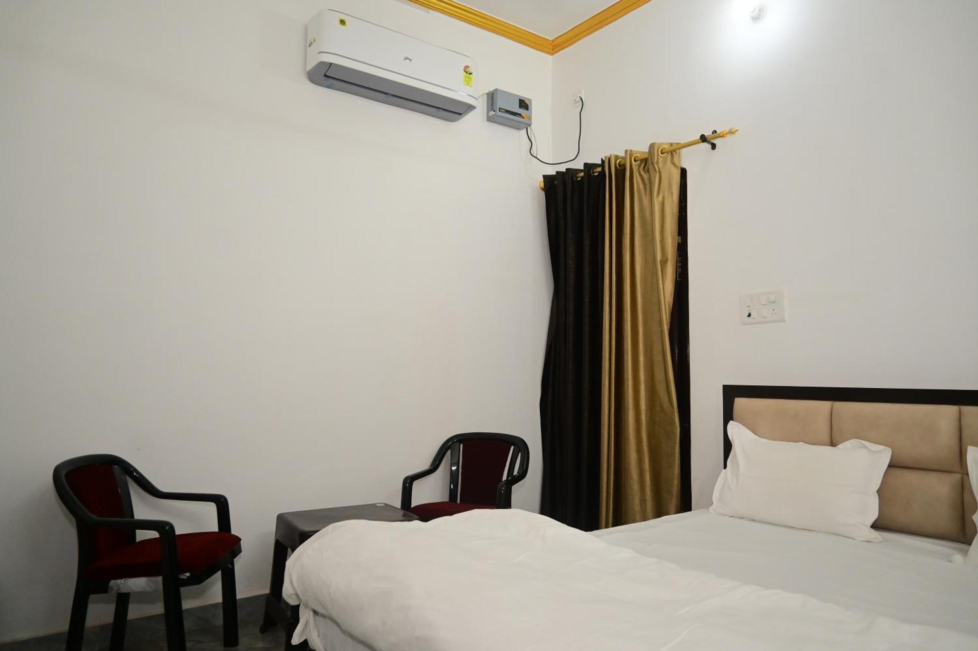 Shri Narayanam Guest House And Home Stay Ayodhya Ngoại thất bức ảnh