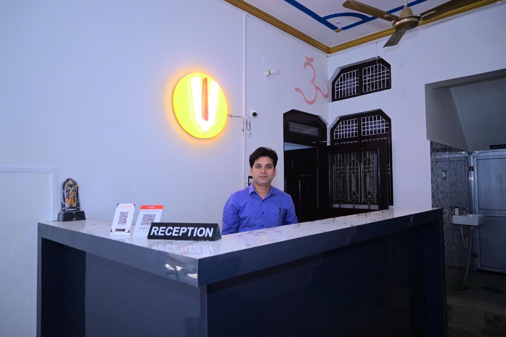 Shri Narayanam Guest House And Home Stay Ayodhya Ngoại thất bức ảnh